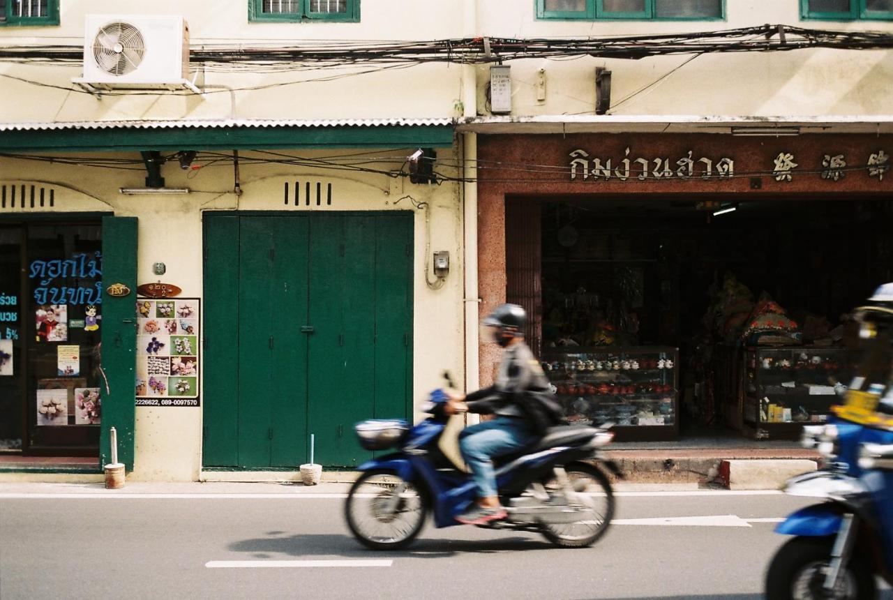 ホテル Mojo Old Town Phranakorn バンコク都 エクステリア 写真